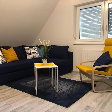 Dominik Apartmanhaz Velence Exterior photo
