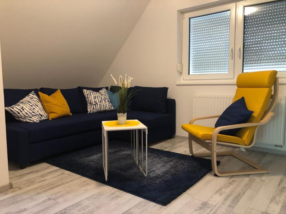 Dominik Apartmanhaz Velence Exterior photo